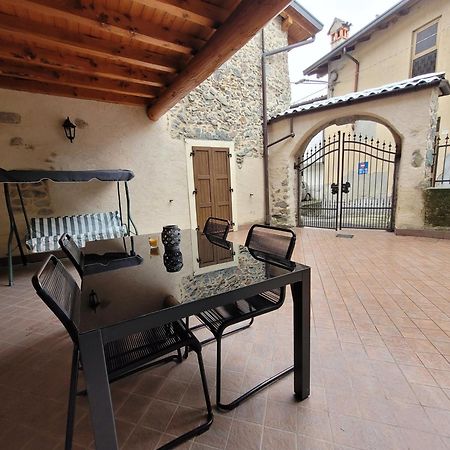 La Casa Sull' Altopiano Mountain Lake Iseo Hospitality Bossico Exterior photo