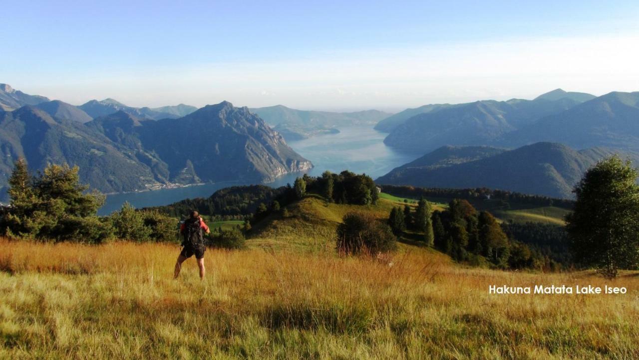 La Casa Sull' Altopiano Mountain Lake Iseo Hospitality Bossico Exterior photo